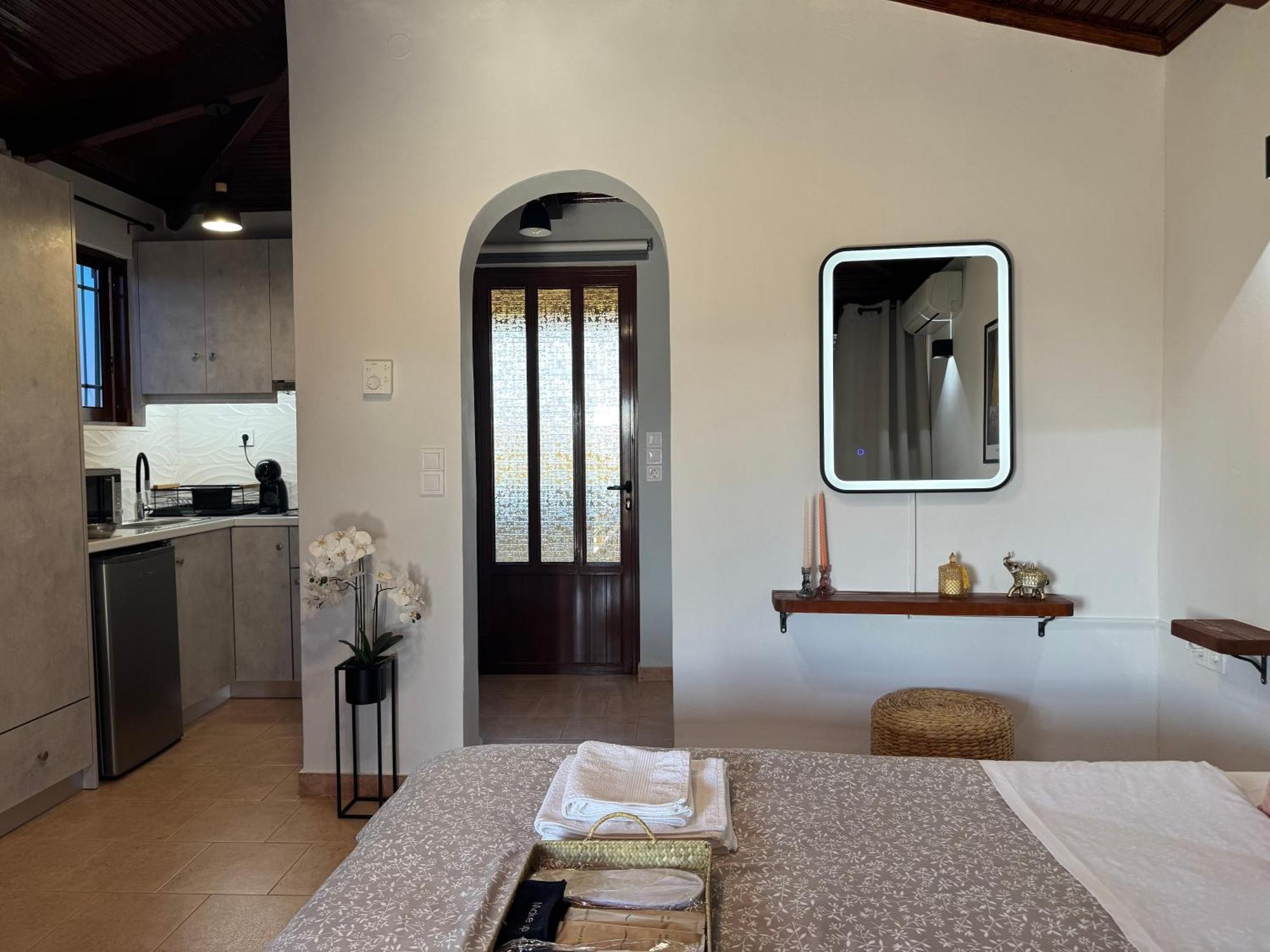 Taki'S Attic Apartment Agios Ilias  Екстериор снимка